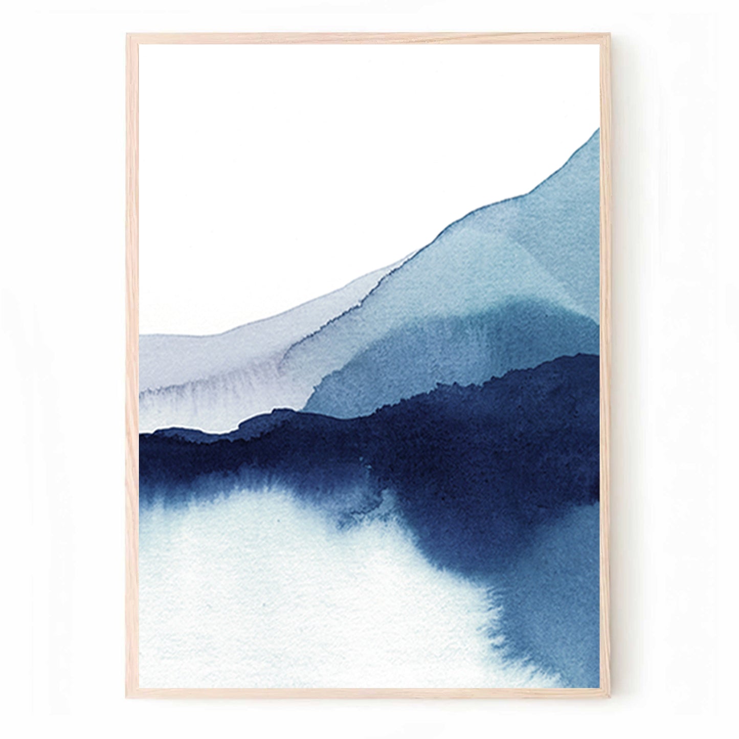 Triptyque d'art mural abstrait à l'aquarelle représentant un lac de montagne en bleu