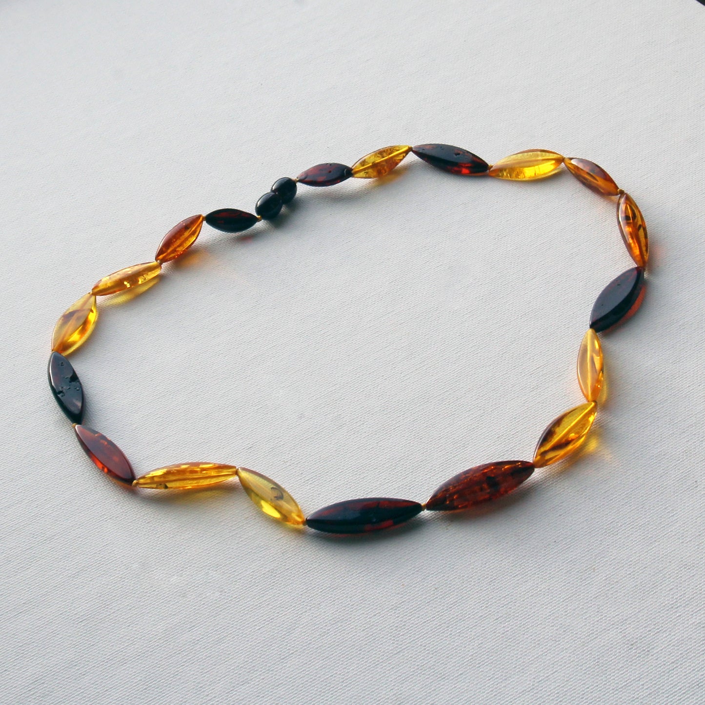 Exquisite Amber Necklace, Baltic Amber Necklace, Multicolor Amber Stones Beads, Elegant Amber Necklace, Women's Gemstone Necklace