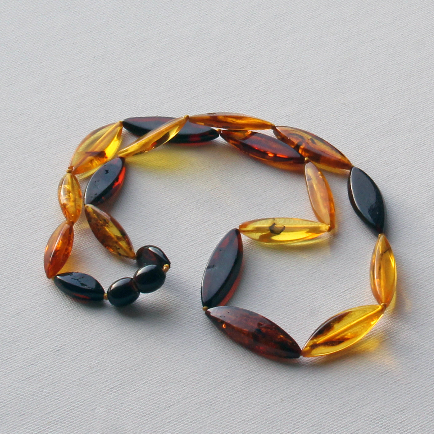 Exquisite Amber Necklace, Baltic Amber Necklace, Multicolor Amber Stones Beads, Elegant Amber Necklace, Women's Gemstone Necklace