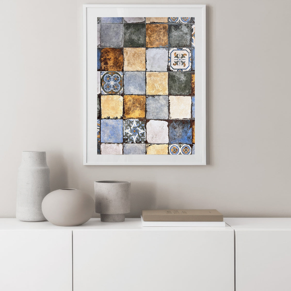 Geometric wall decor.