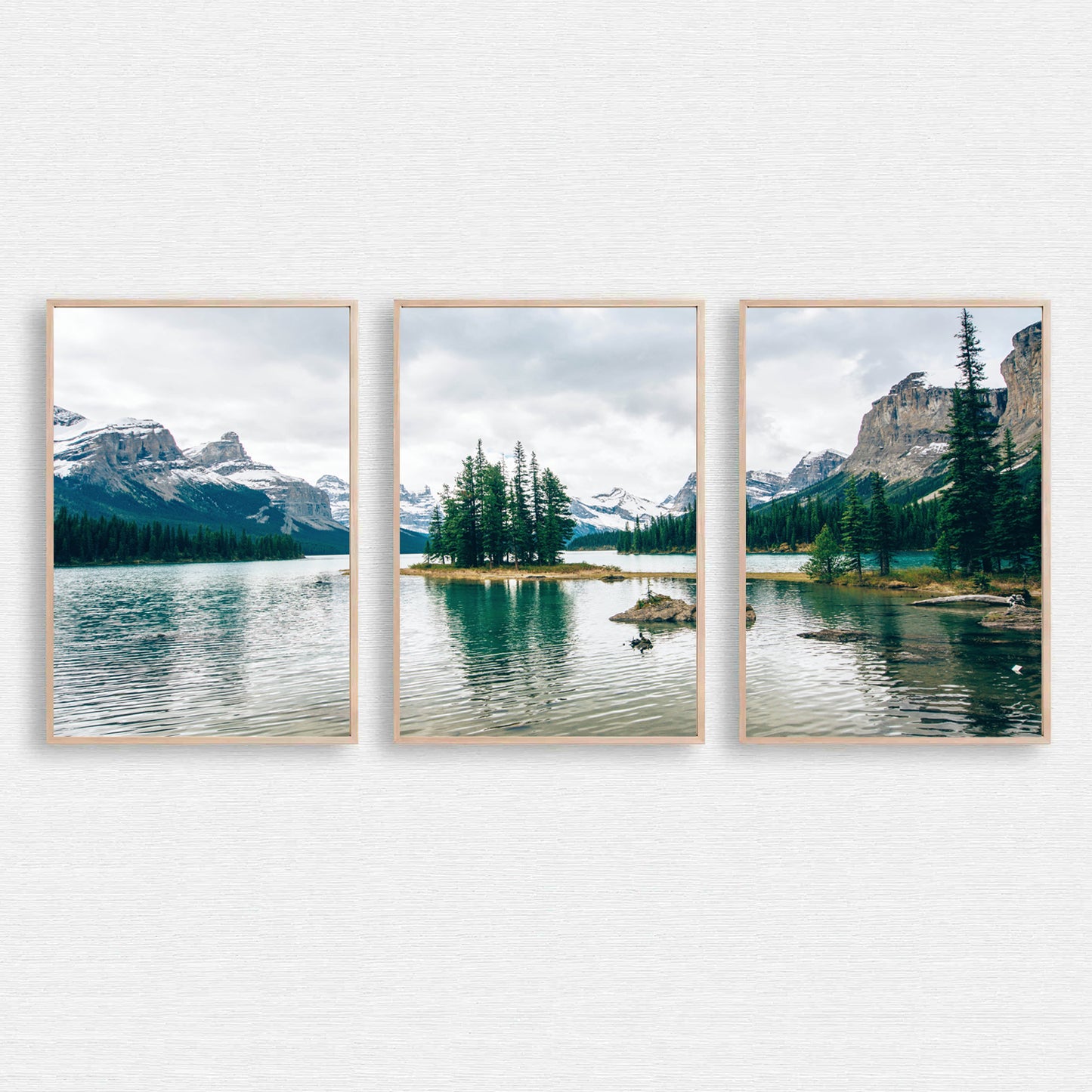 Spirit island on Maligne lake print set.