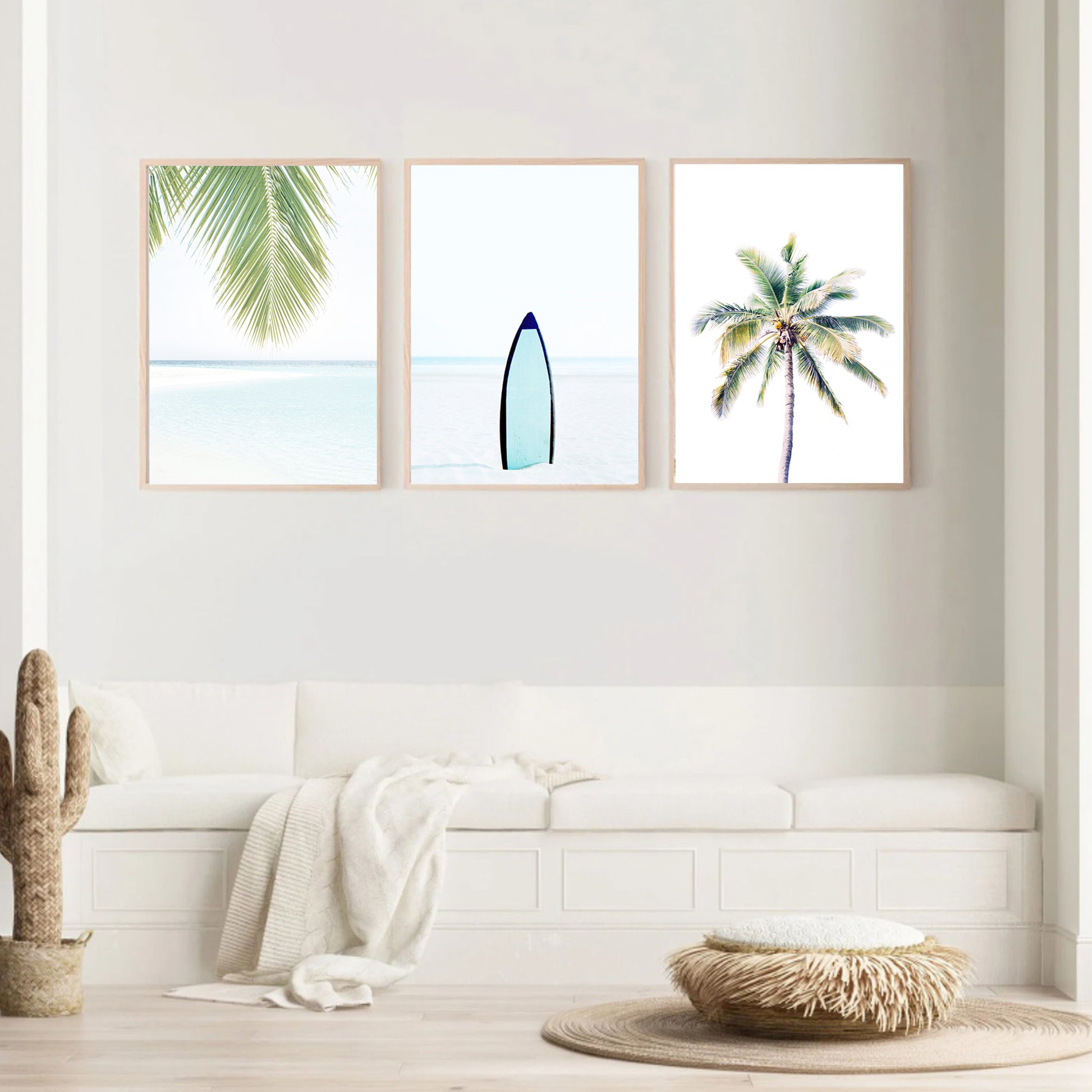 Coastal wall decor.