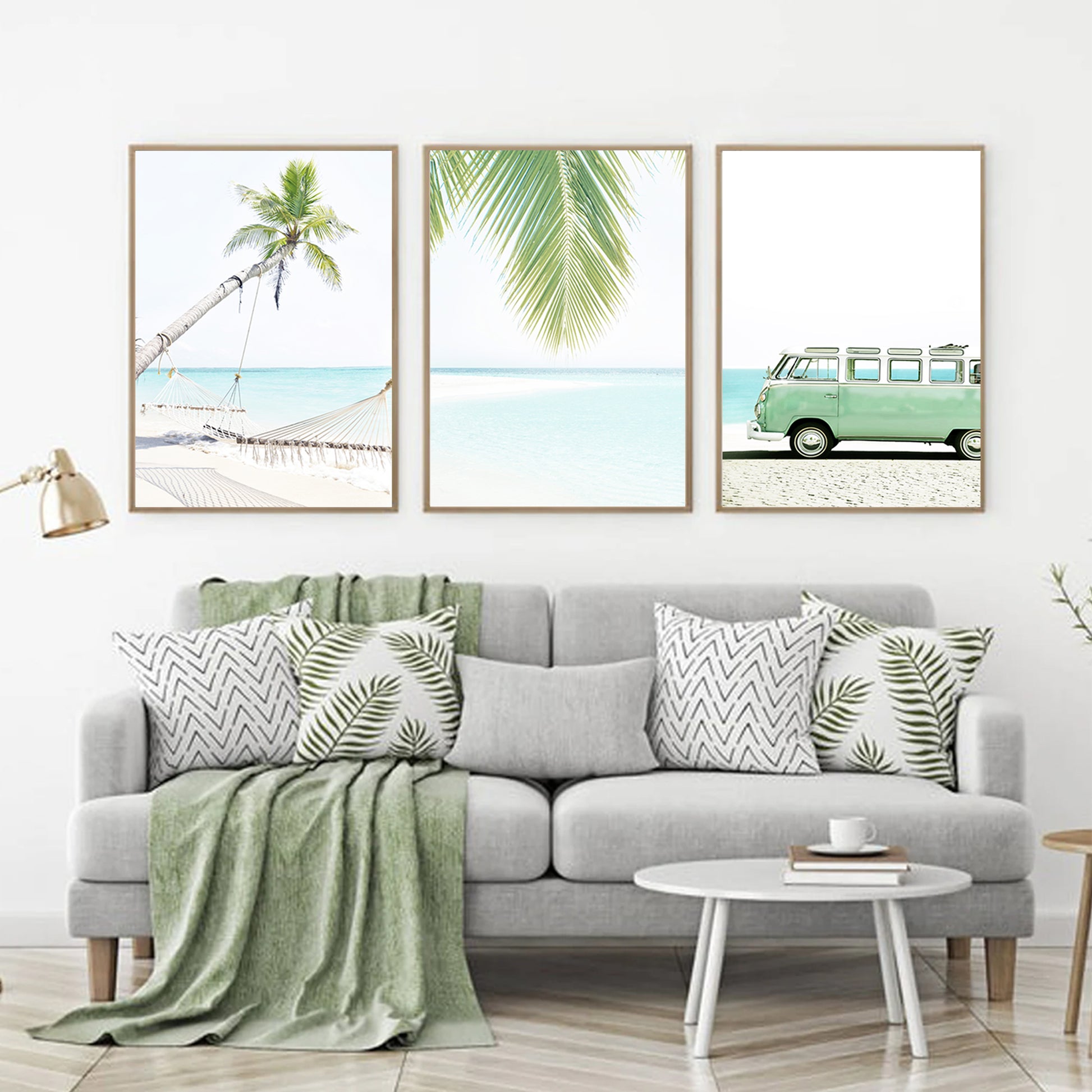 Summer wall art set in in light green shades.