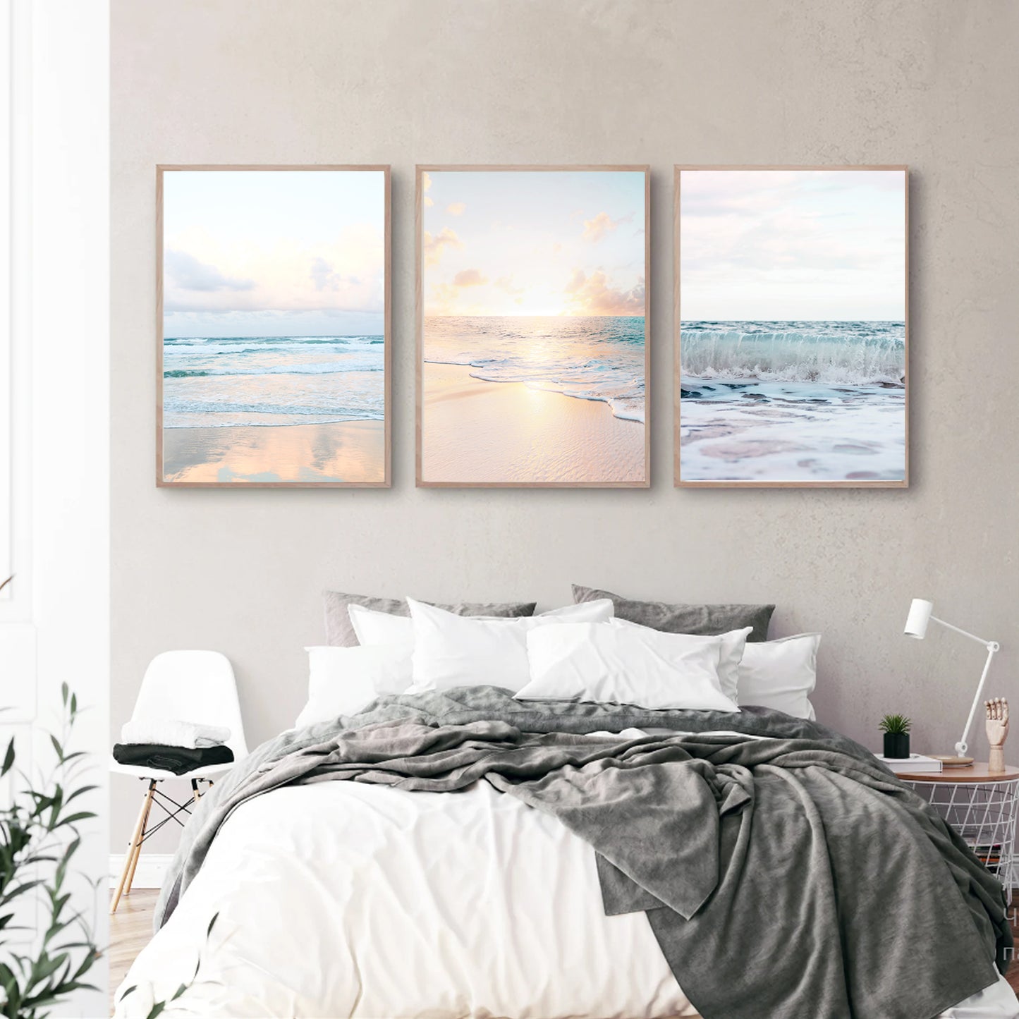 Sunrise wall decor in pastel colors.