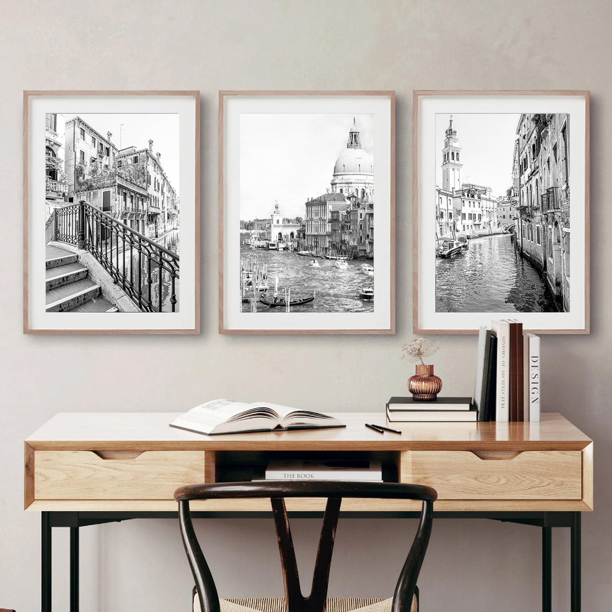 Contemporary wall decor with city architecture.
