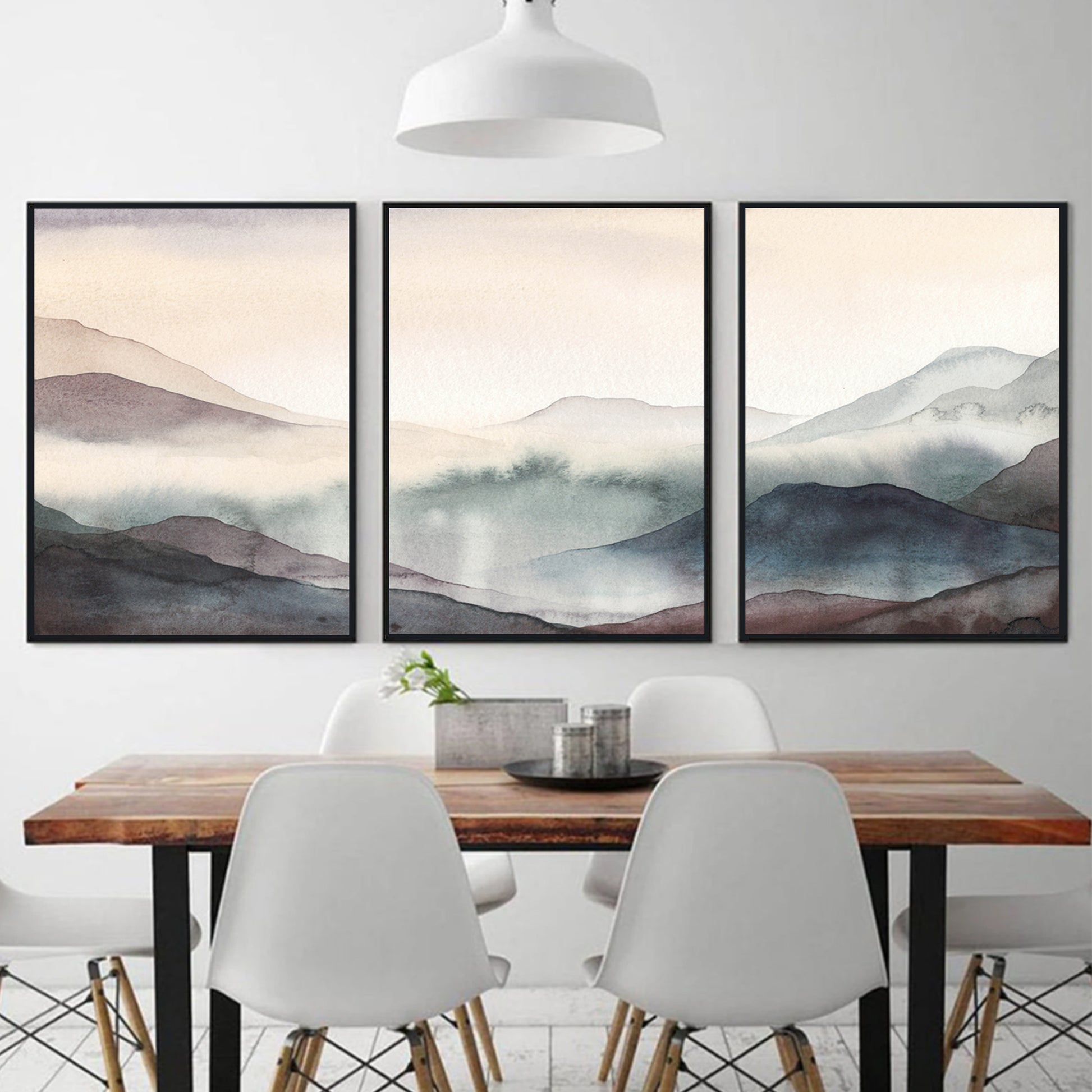 Trendy watercolor art set in black color frames.